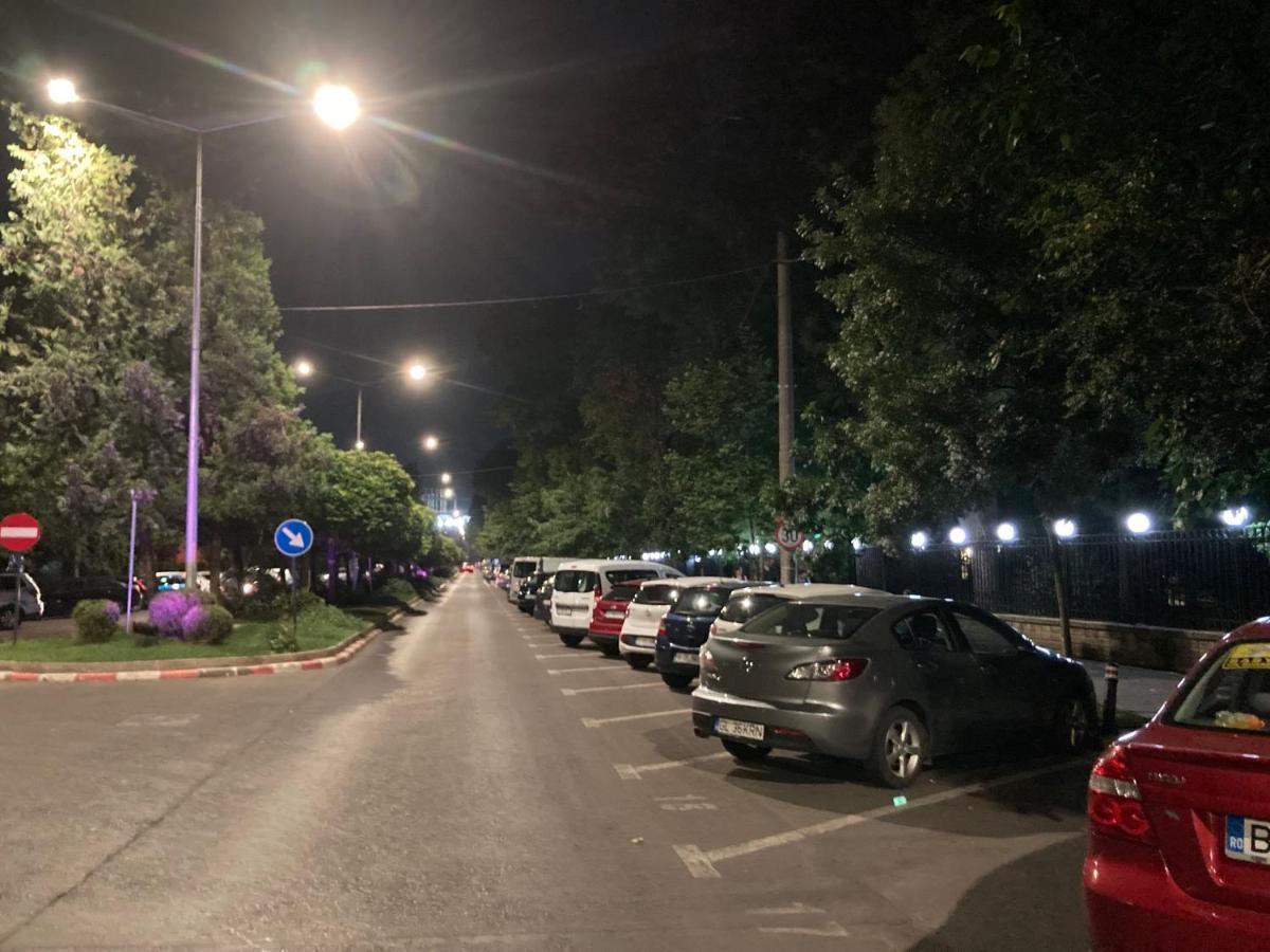 Royal Studio National Arena - Free Parking Bucarest Extérieur photo